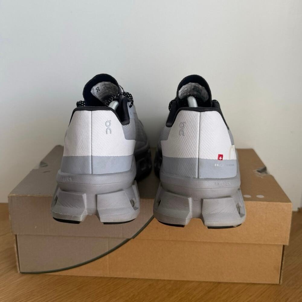 On Cloud Cloudmonster Grey/Black Men Running Sneakers- SZ 10.5 - Picture 7 of 12